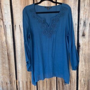 Zac & Rachel Blue Crochet Trim Boho Blouse L Flowy Asymmetrical Hem Bell‎ Sleeve